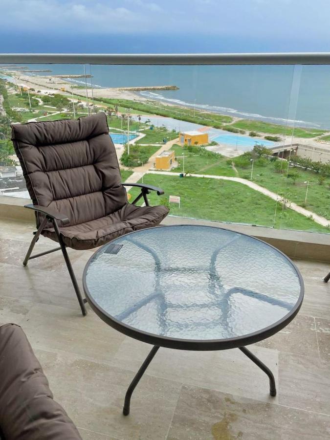 Serenity Sky 11 Elegant modern suite with a view of the Atlantic Ocean - Chambres d’hôtes
