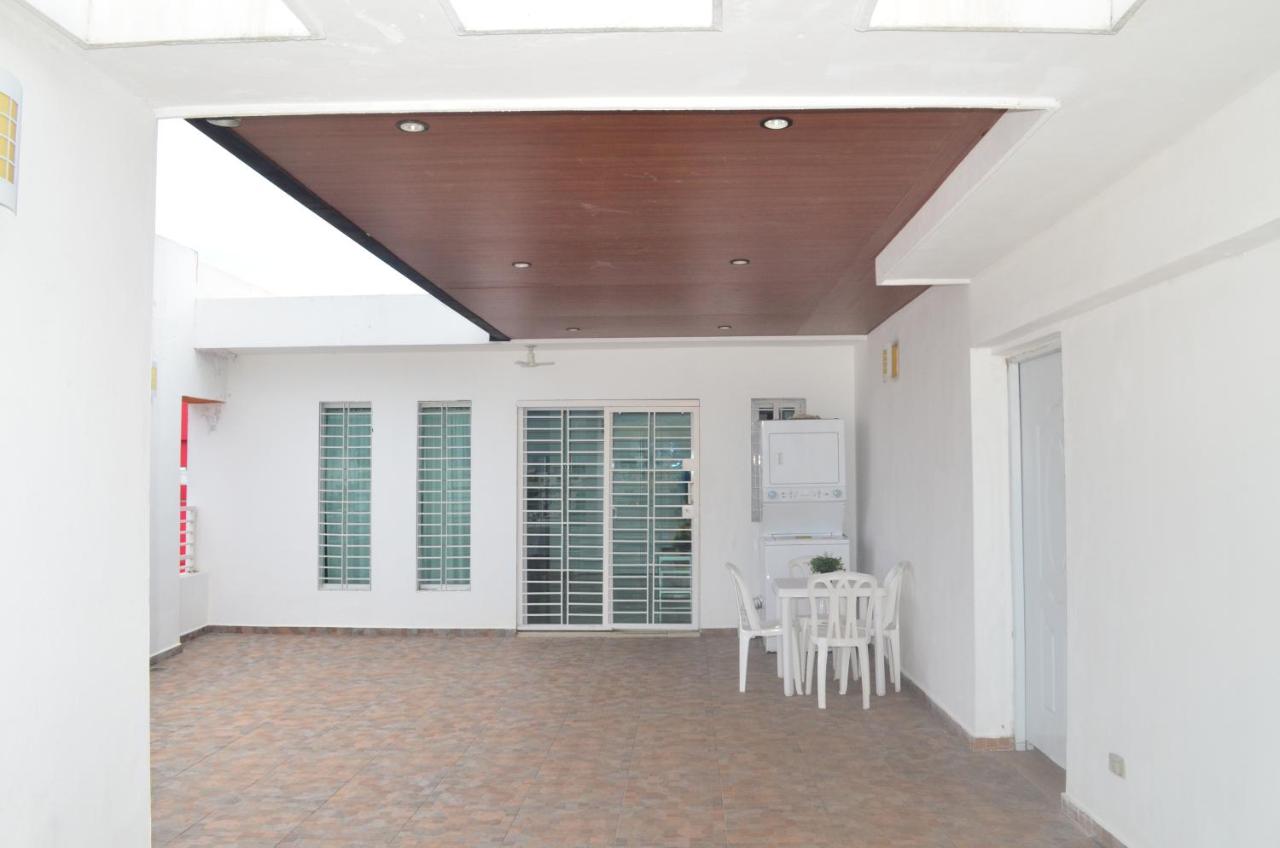 ROOFTOP APARTMENT WITH PRIVATE TERRACE - Chambres d’hôtes Ensanche Quisqueya