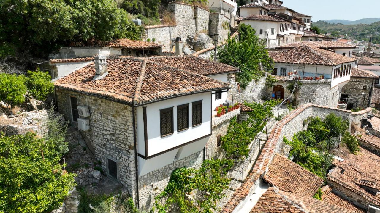 Villa Decolli - Ferienwohnung