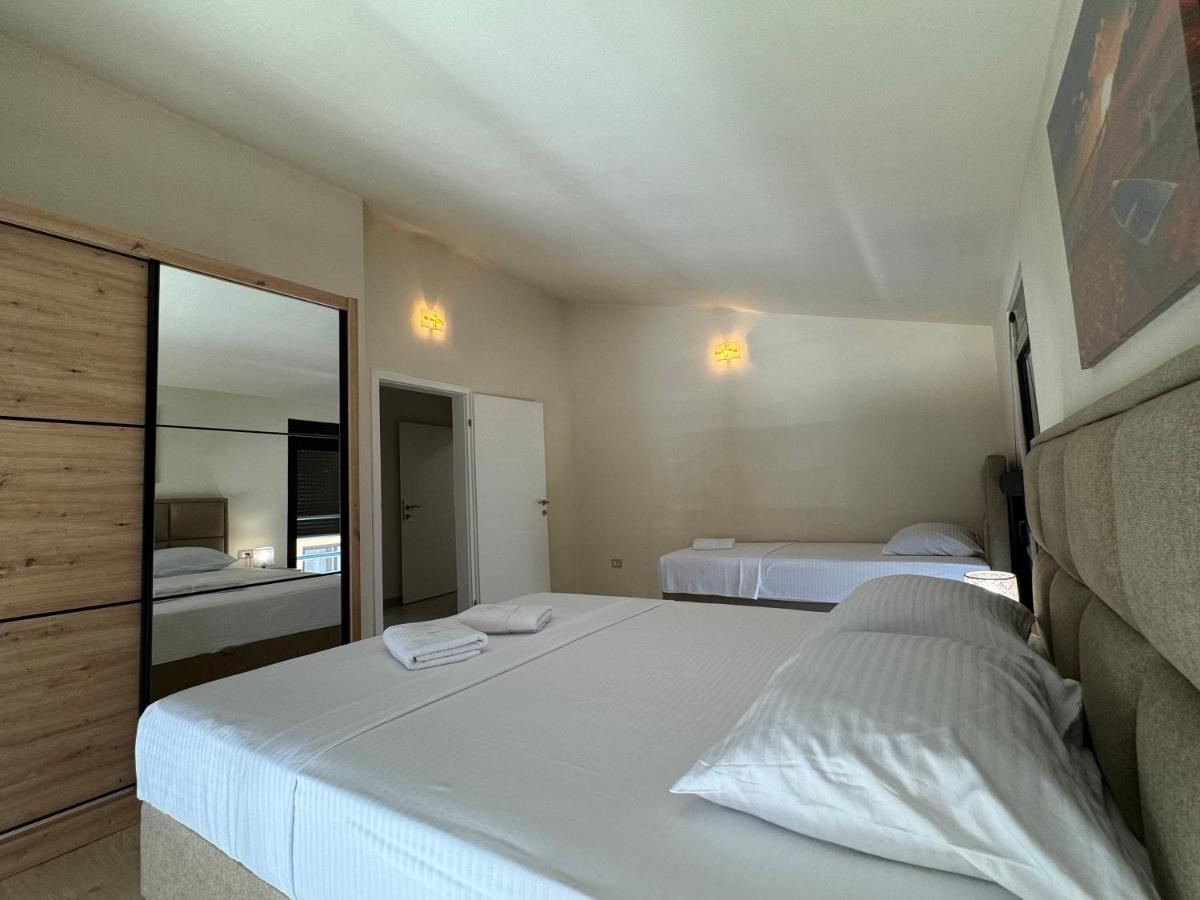 One-Bedroom Apartment with Balcony