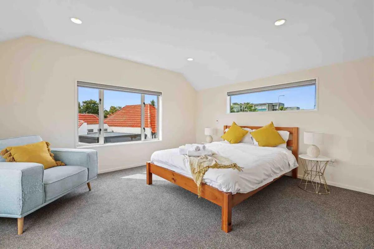 A Great Location 4 bedrooms, quiet and comfort! - Chambres d’hôtes Christchurch