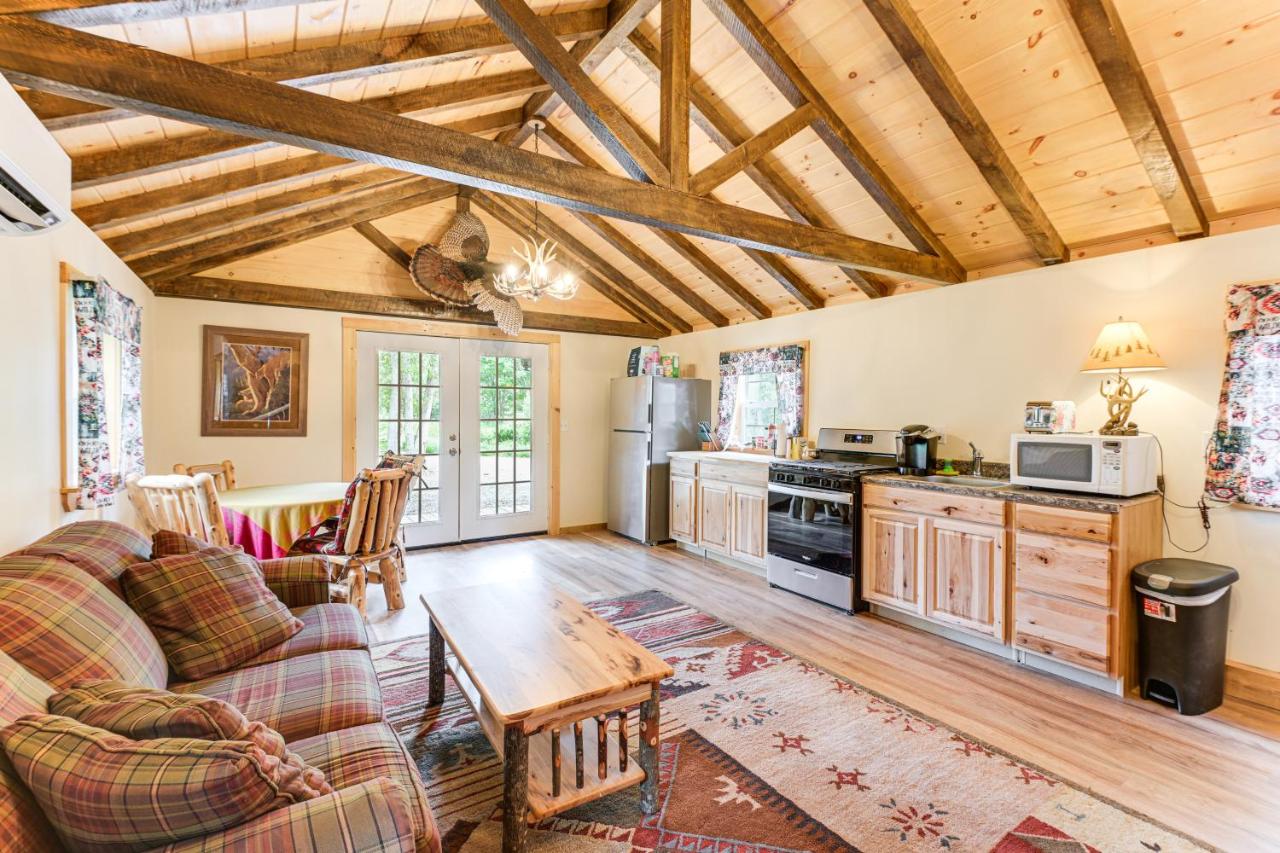Harrington Cabin with Grills - Near Beaches and Hiking - B&B Milbridge