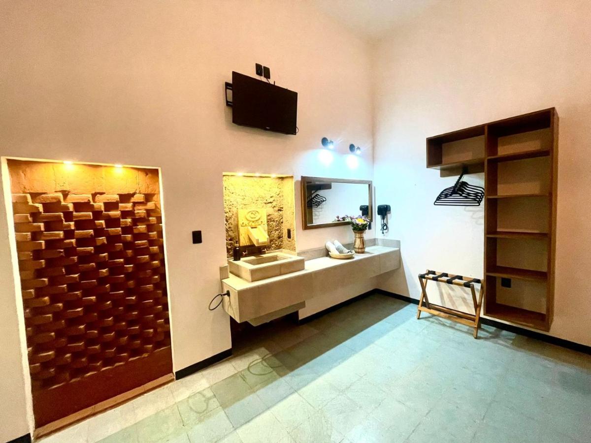 Camera Doppia con Letti Singoli con Bagno Privato