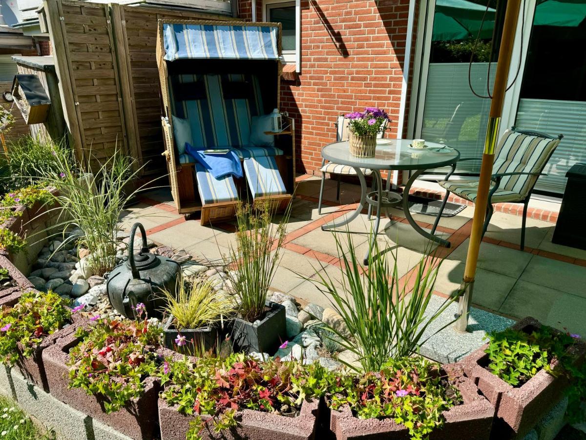 SEGELund - Zeit für uns- ruhige und sonnige Ferienwohnung mit Terrasse und Garten nahe Strand und Ostsee - Chambres d'hôtes Schönhagen