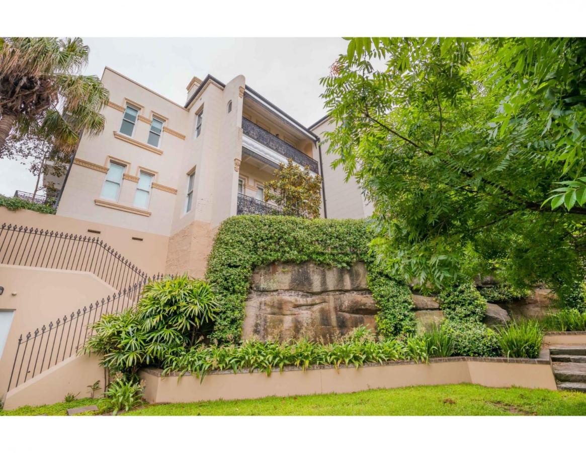 Renovated studio in bohemian area close to city - B&B Sydney