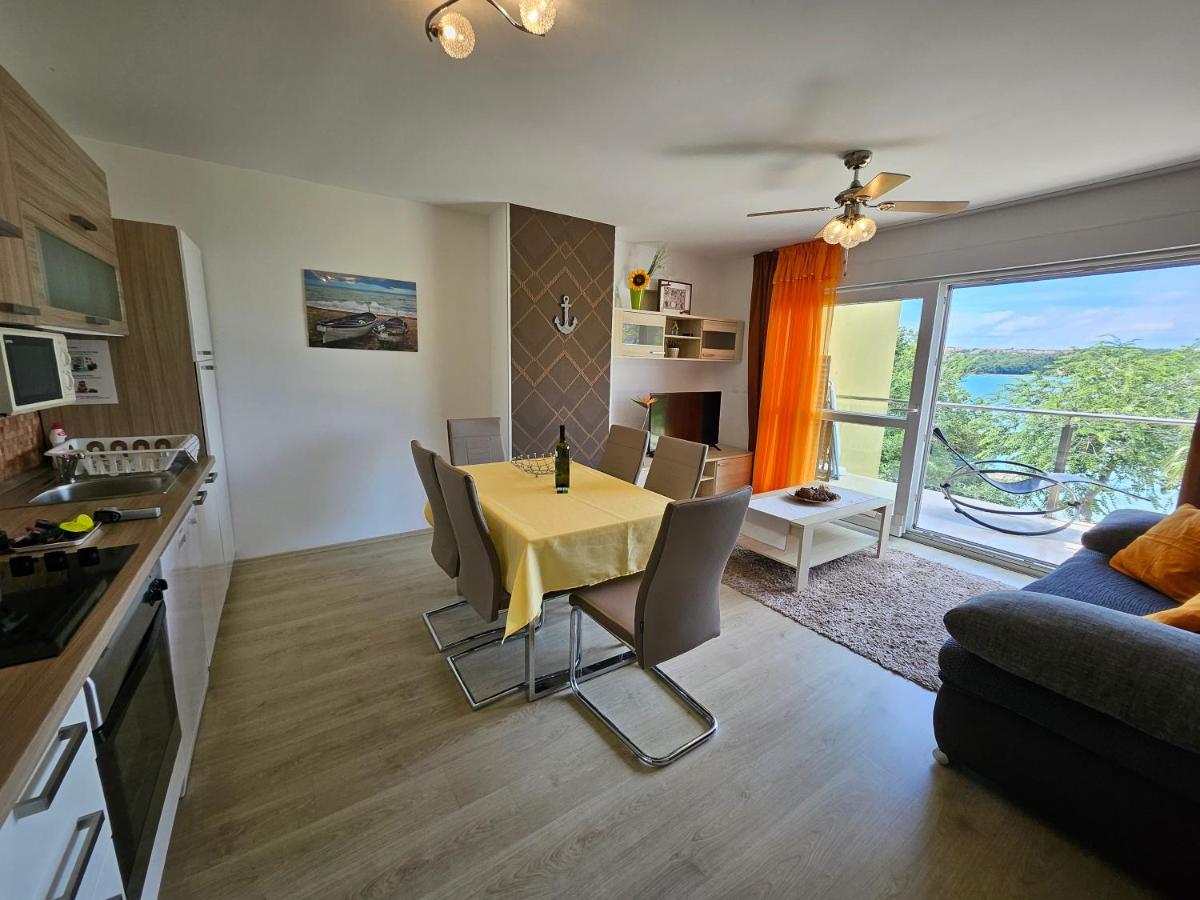 Appartement 2 Chambres avec Terrasse - Vue sur Mer