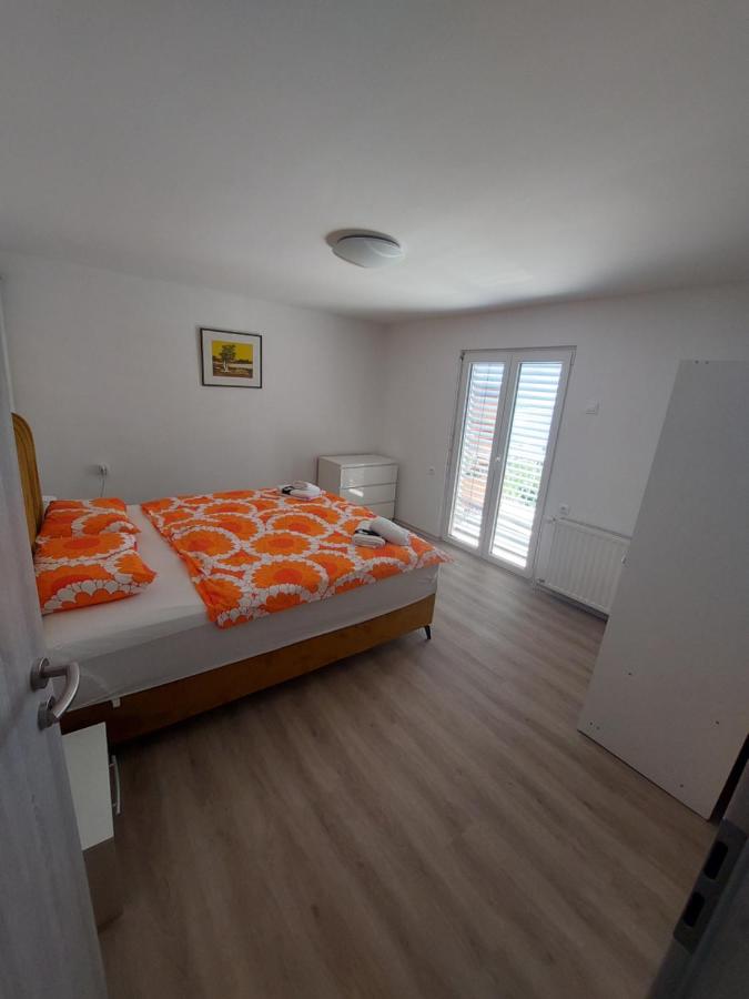 Apartment mit 2 Schlafzimmern