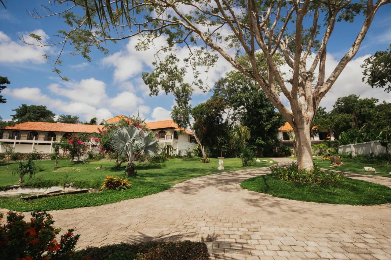 Villa mit 2 Schlafzimmern und Gartenblick