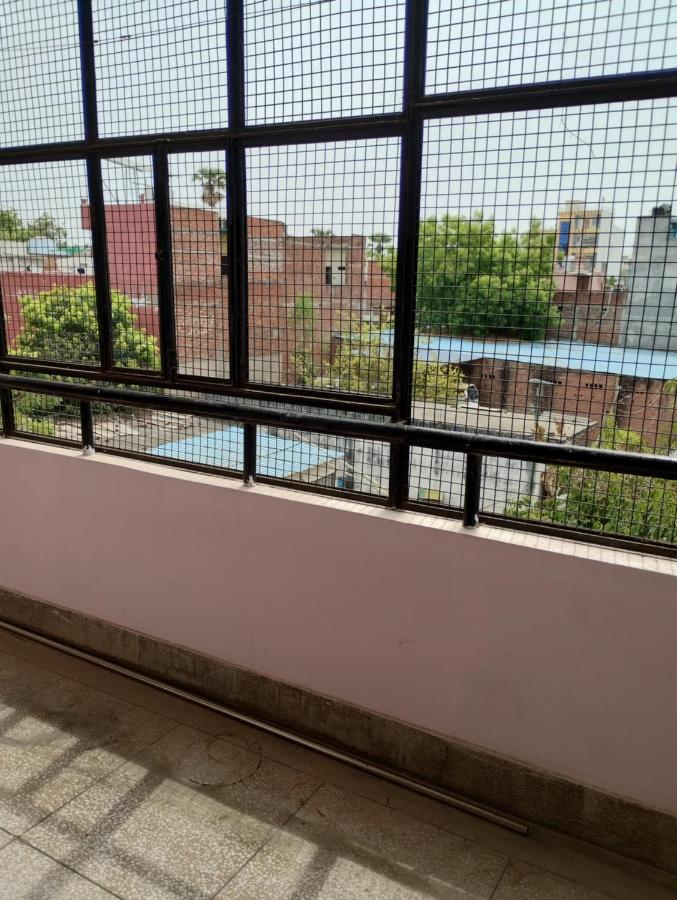 OpArtHomestay Benares - Bed and Breakfast Benares