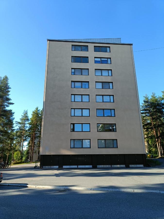 Stylish Studio I Self Check-In & Private Parking - Ferienwohnung Oulu