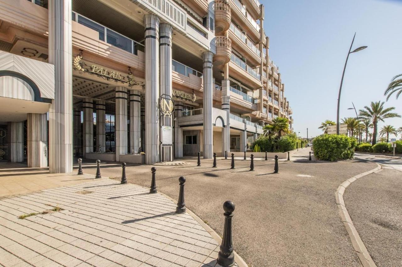 Palais Napoleon Golfe Juan - B&B Vallauris