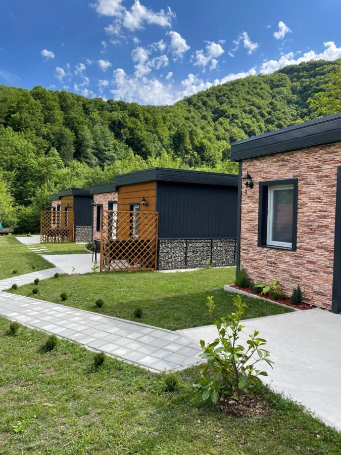 Bungalovi Izvor Plive - B&B