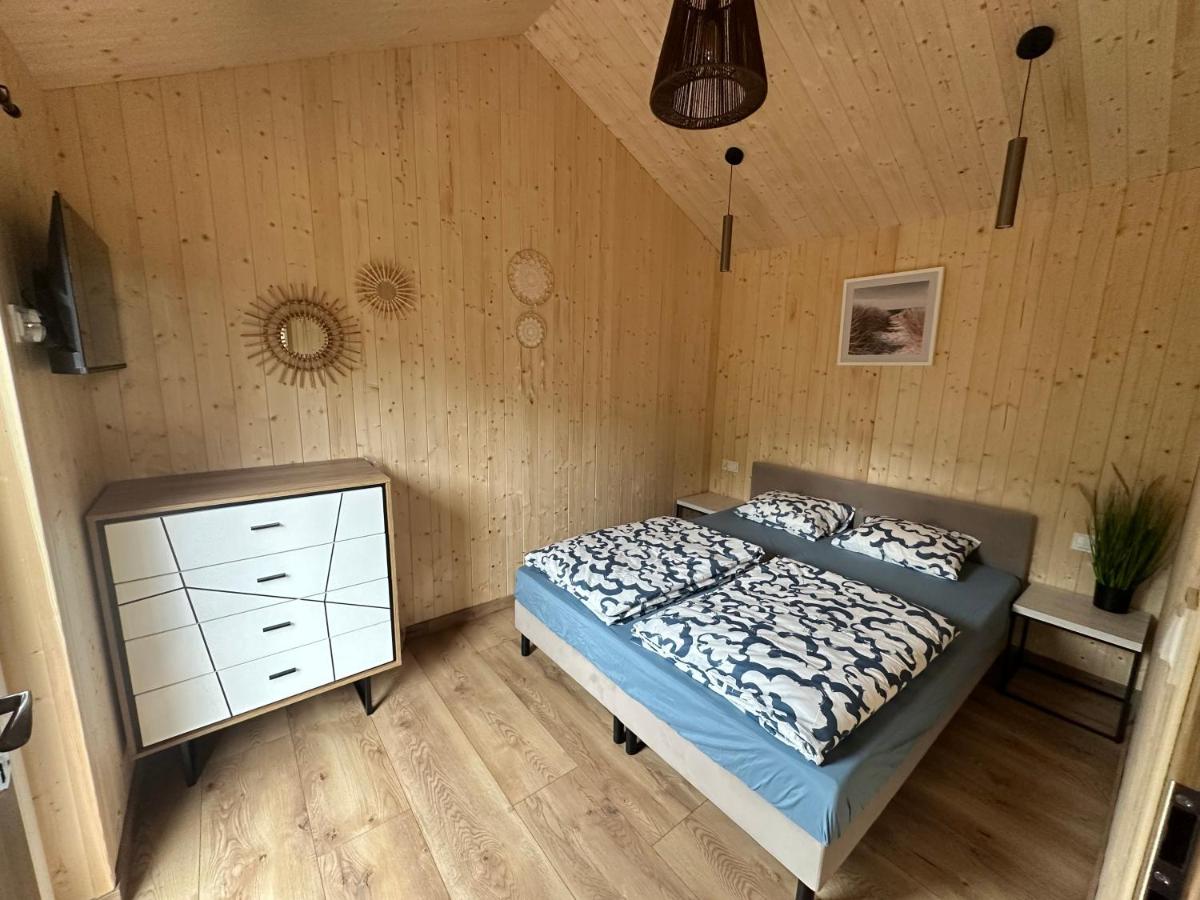 Domki Morska Olivka - B&B Puck