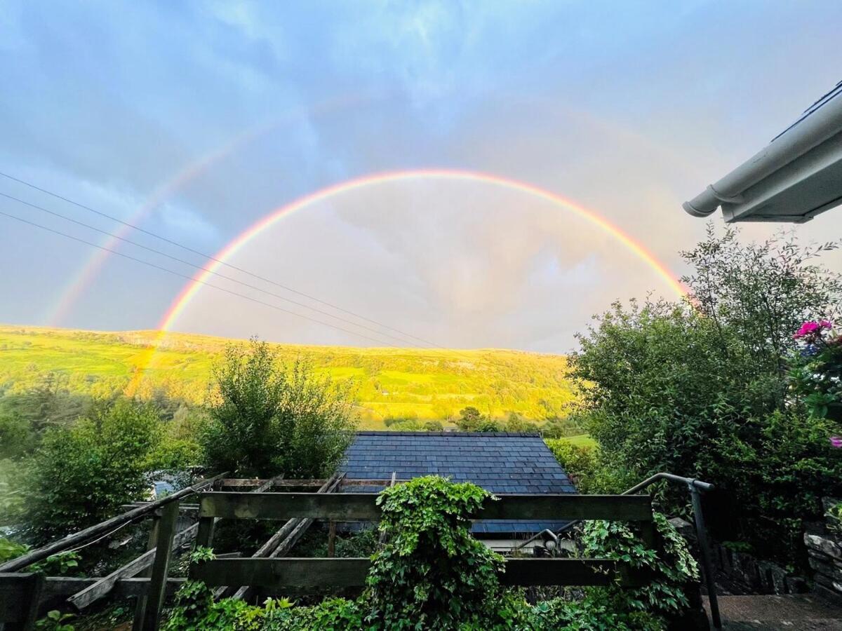 3 - Beacons National Park, Start of your next adventure! - B&B