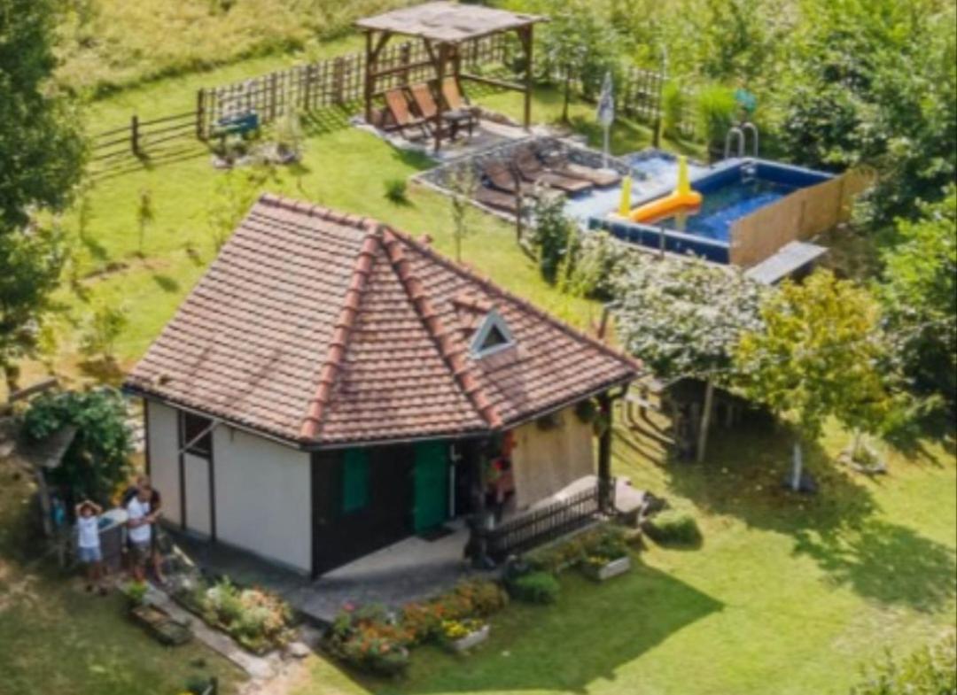 Vikendica Vučetić Loznica - Chambres d’hôtes