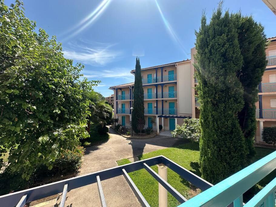 Grand studio proche plages - B&B La Londe-les-Maures