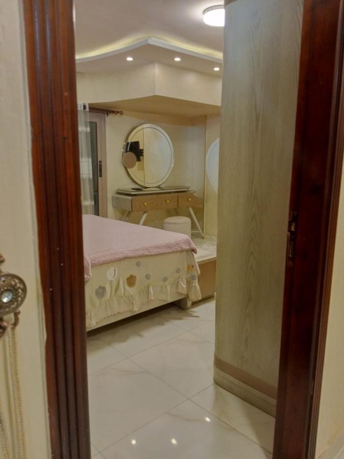 ارقي شقه فندقيه بالمنصوره واطلاله كامله علي النيل - B&B Ţalkhā