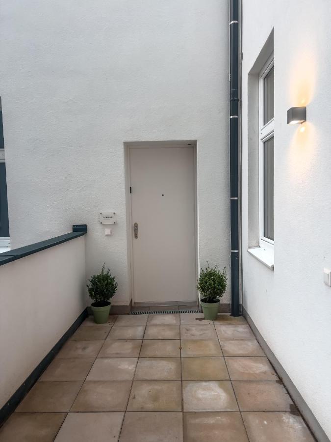 Erstklassiges Apartment in Schloss Nähe - Ferienwohnung
