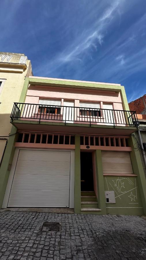 Pátio Privado com Churrasqueira by Férias em Figueira - B&B