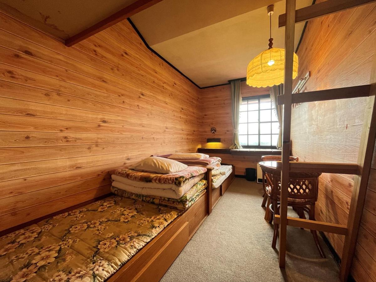 Triple Room with Shared Bathroom