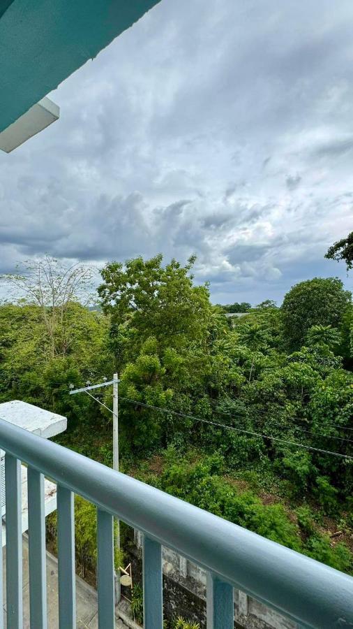 Seawind Condominium Sasa, Davao City - Bed and Breakfast