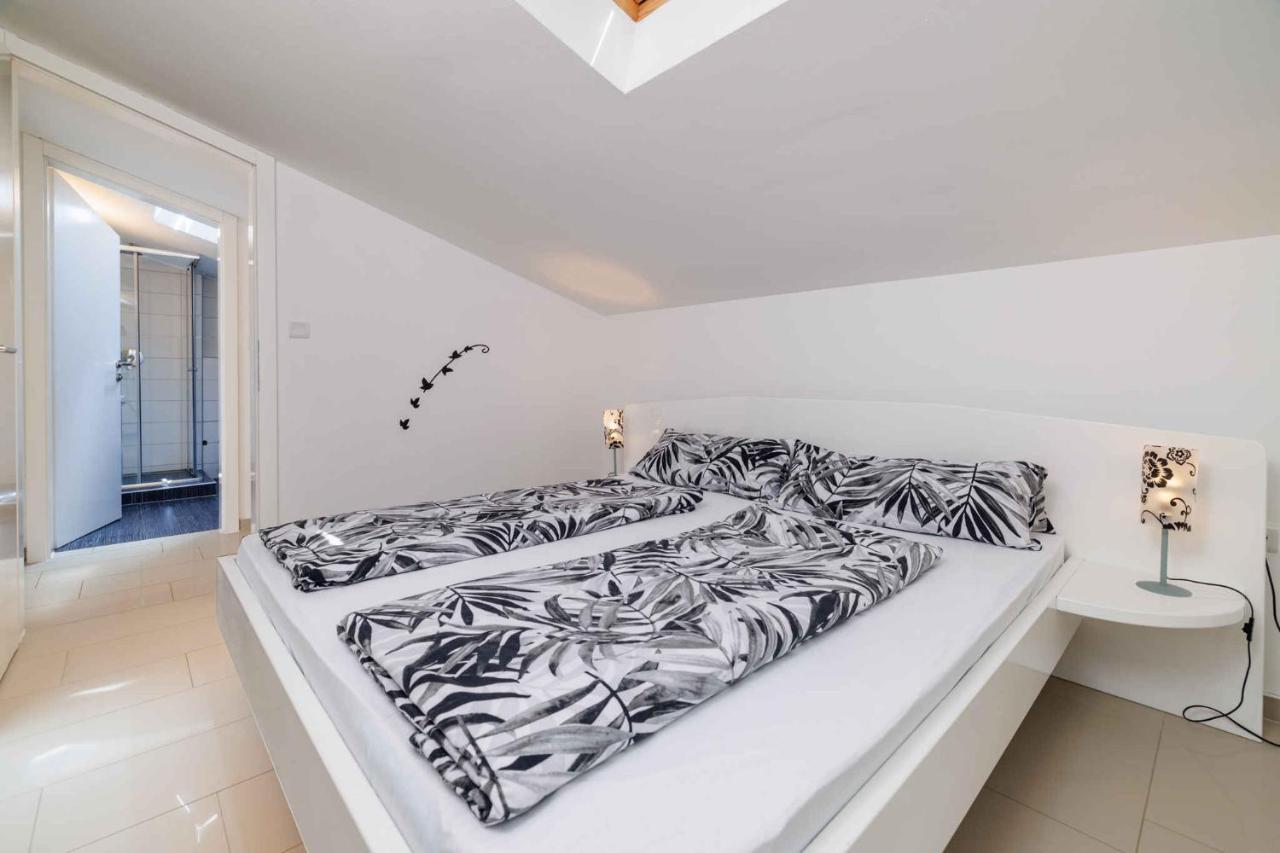 Apartment 2