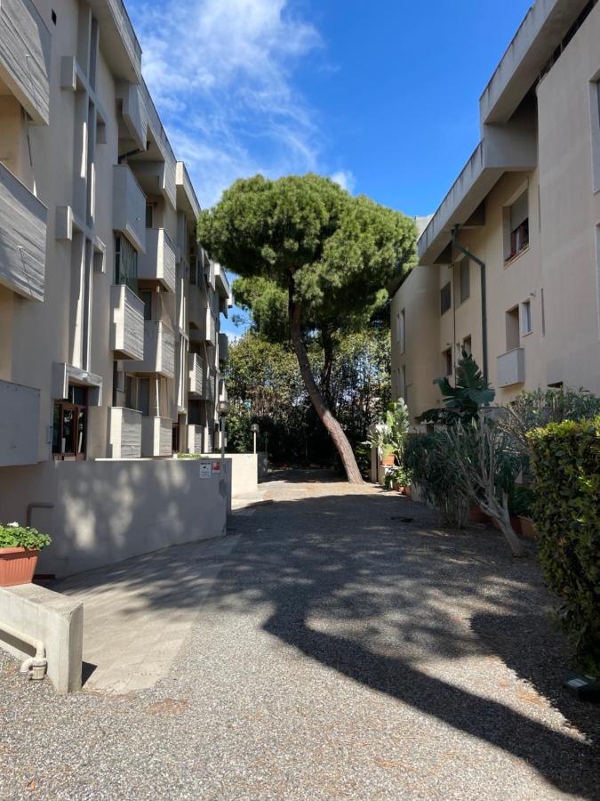 Appartamento con piscina a 100metri dal mare - B&B Castiglioncello