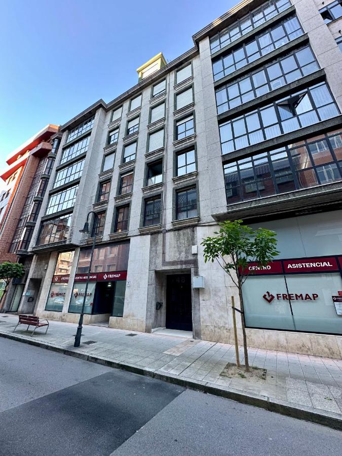Villa Ana, céntrico y tranquilo, parking incluido - Ferienwohnung