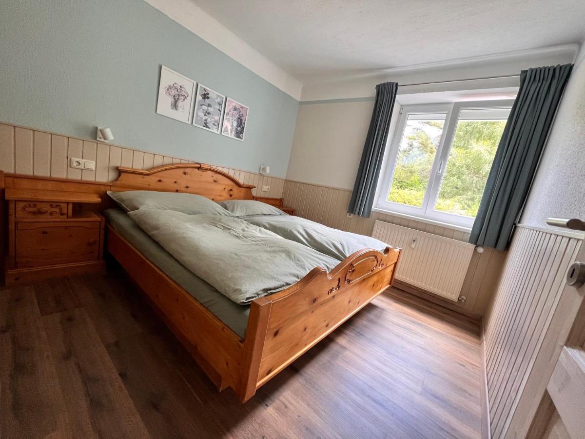 Three-Bedroom Apartment with Balcony