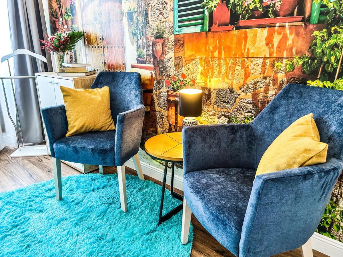 Villa Blue City Apartman - Ferienwohnung Szekszárd