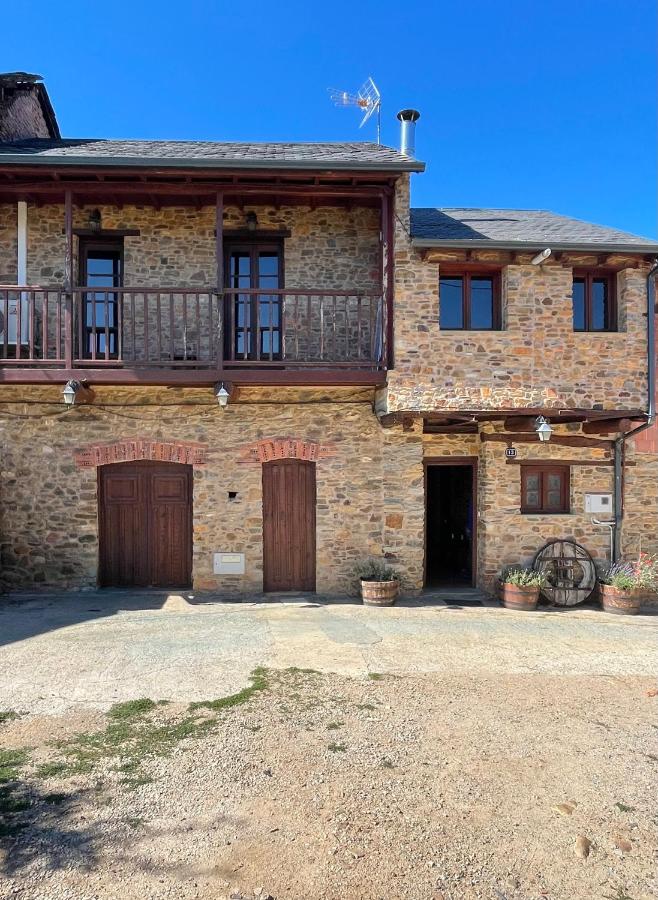 Alojamiento bodega LOF - B&B