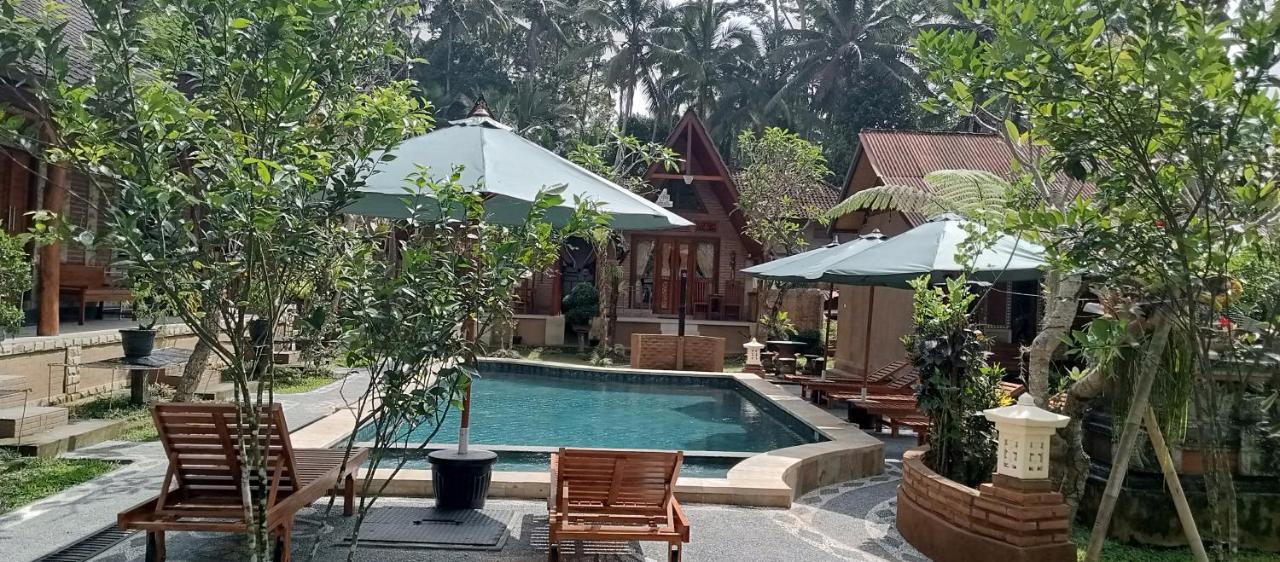 D'karang Eco Lodge - B&B Uuwan Dusun Dua