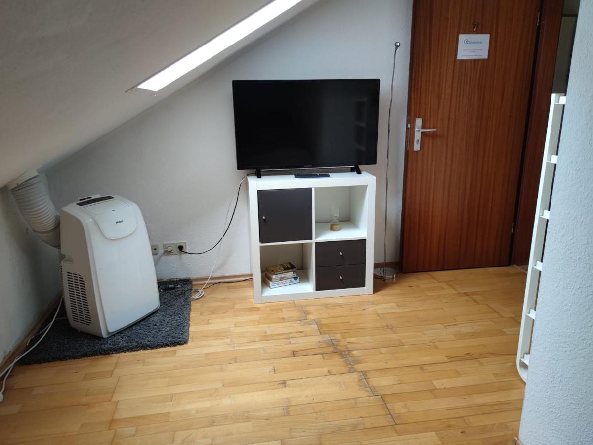 Single Room with Shared Bathroom