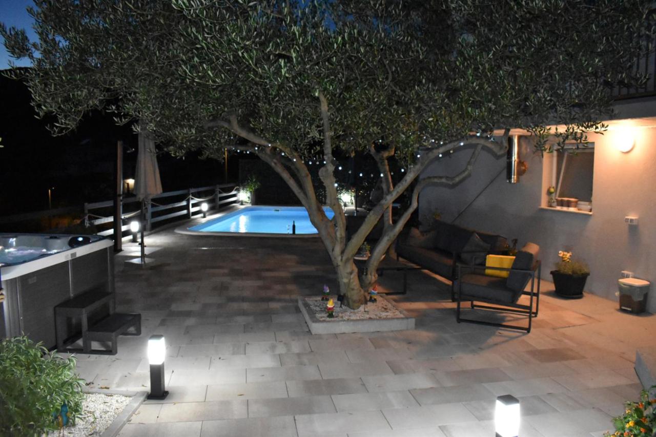 Apartment Seven lakes - B&B Peračko Blato