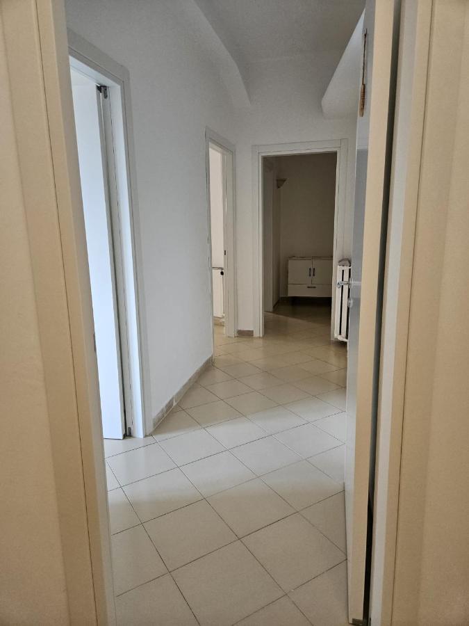 Sun & Sea Apartment - B&B Bari