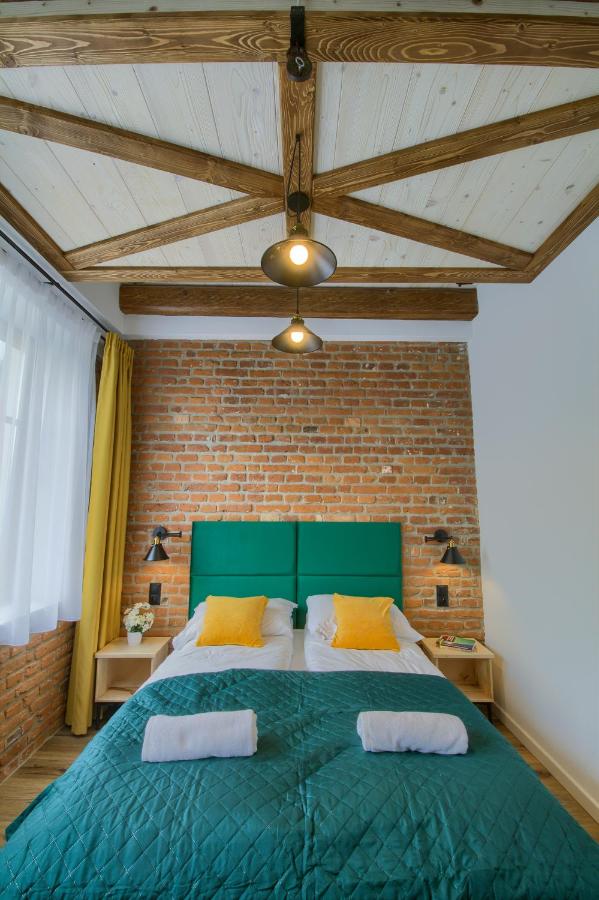 Apartment mit 2 Schlafzimmern und Balkon