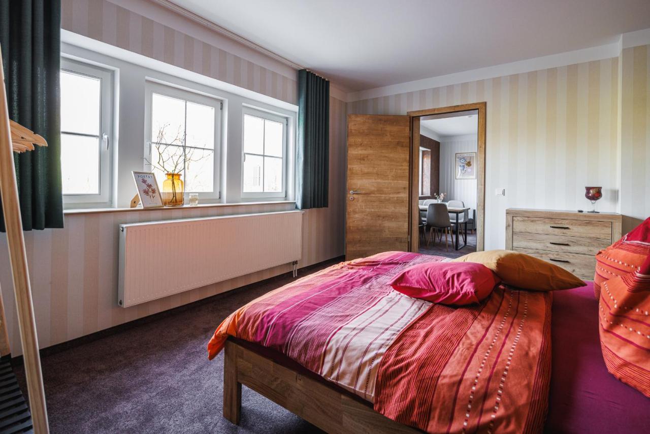 Gut Beinrode - Ferienwohnung Kallmerode