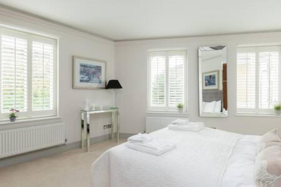 Modern Stylish 2bed2bath close to Kings Road - Ferienwohnung London