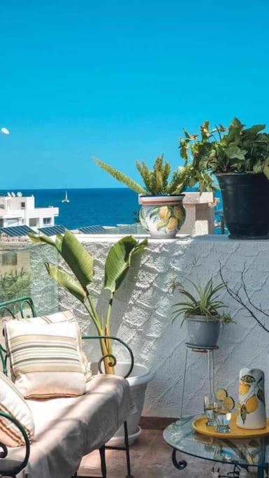 Appart luxueux pied dans l'eau - Ferienwohnung Sousse
