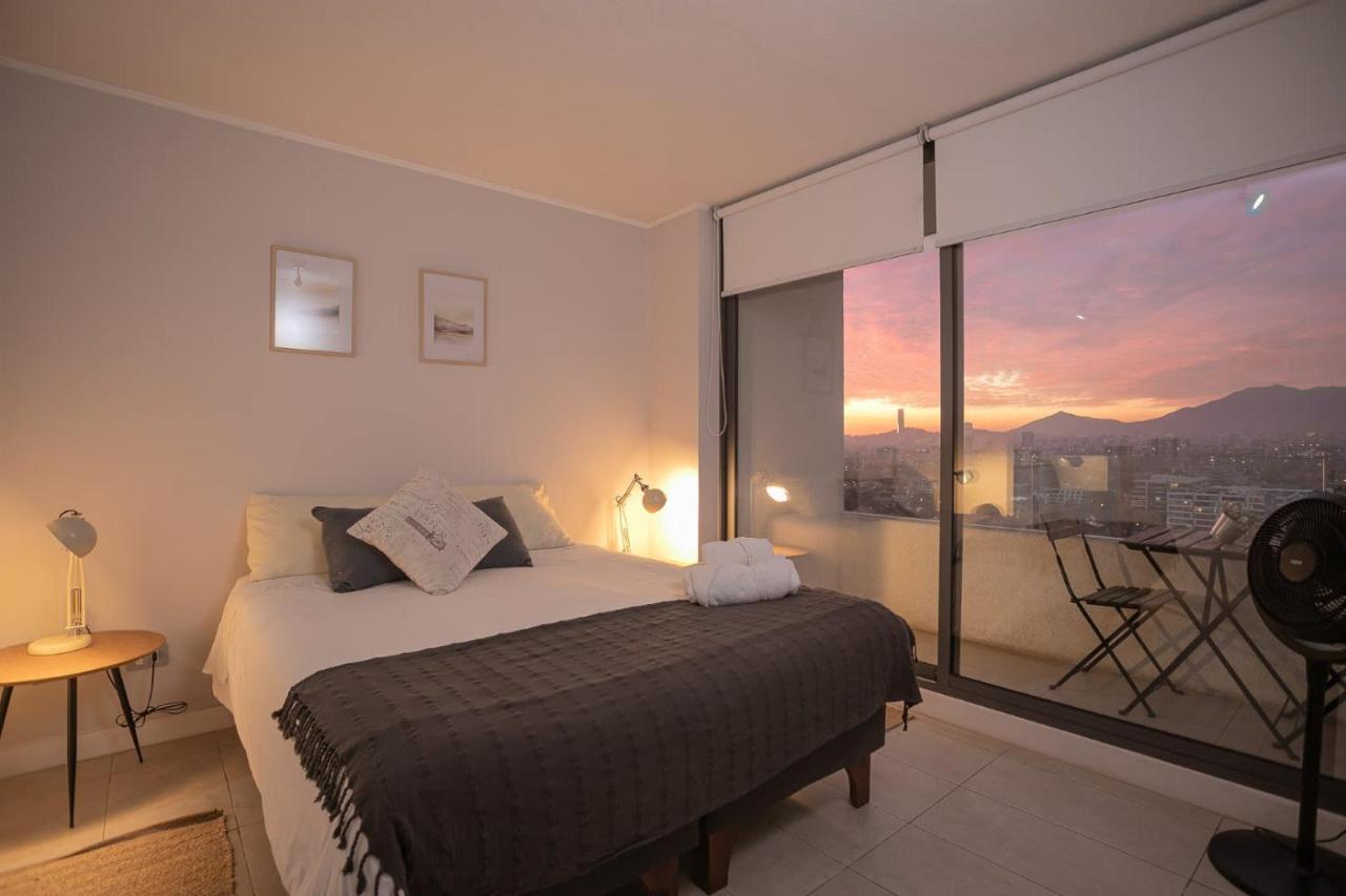 Encanto y comodidad en nuestro departamento - Bed and Breakfast Santiago de Chile