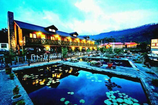 大湖底木屋民宿 - B&B Gukeng