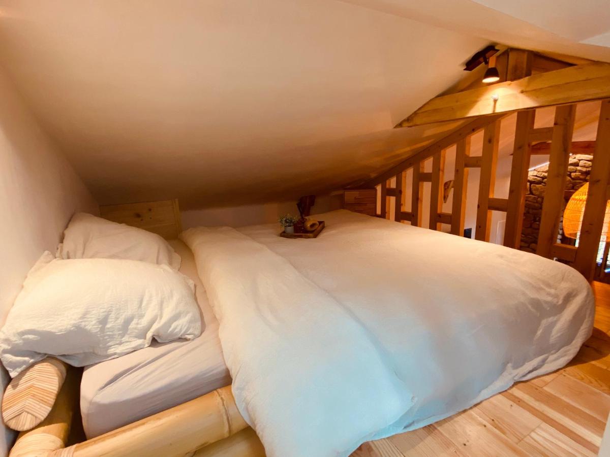 Petite Maison de Campagne avec vue sur la vallée - B&B