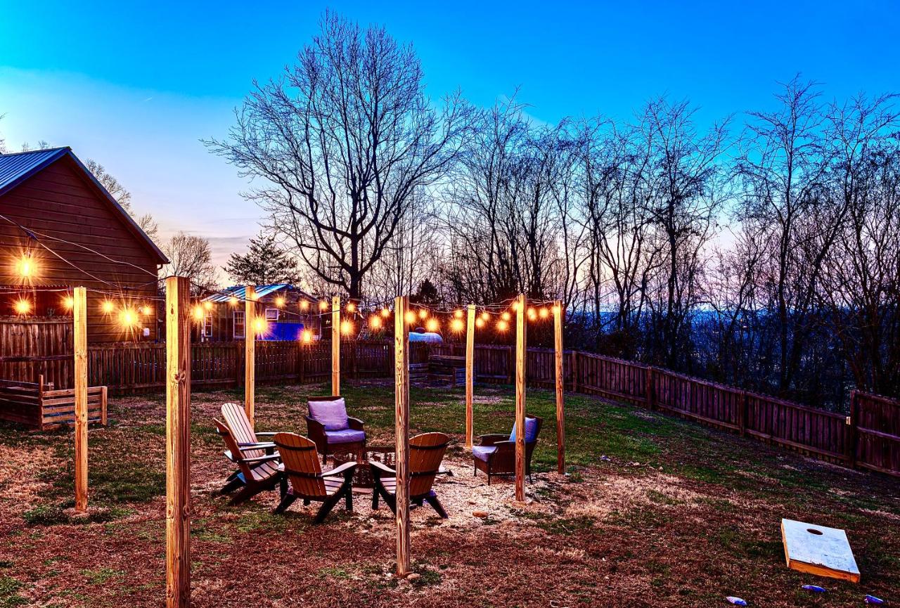 King Beds, Views, EasyRoads, PoolTable, Spa, Theater, Outdoor fun - B&B