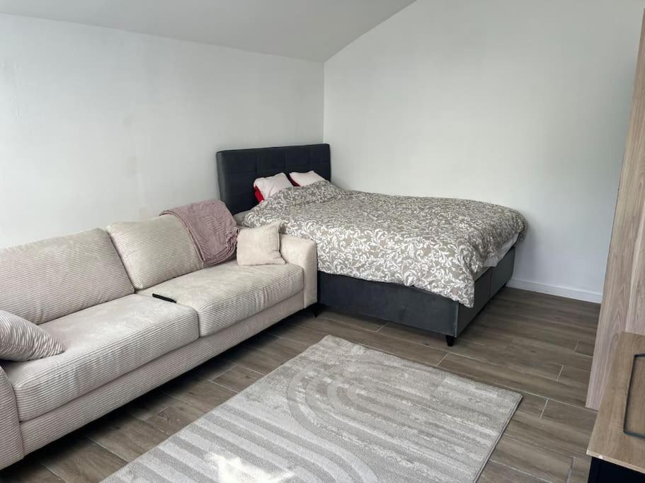 Maisonnette avec terrasse avec spa privatif - B&B