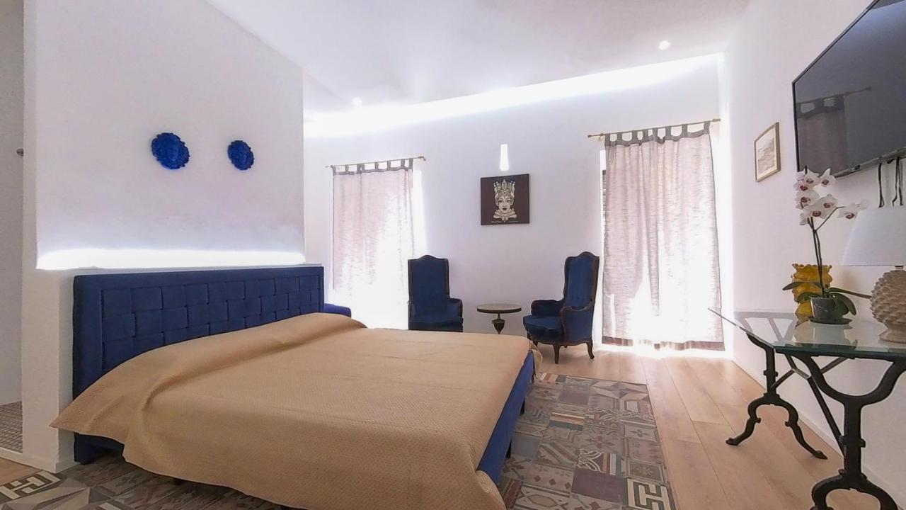 Casa Degli Aragonesi - B&B Palermo