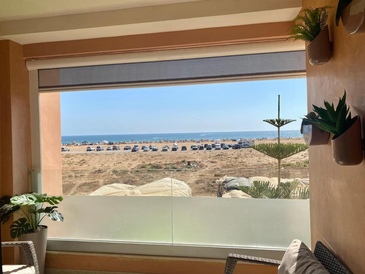 Résidence imi plage, Luxurious apartment with ocean view, - B&B Agadir