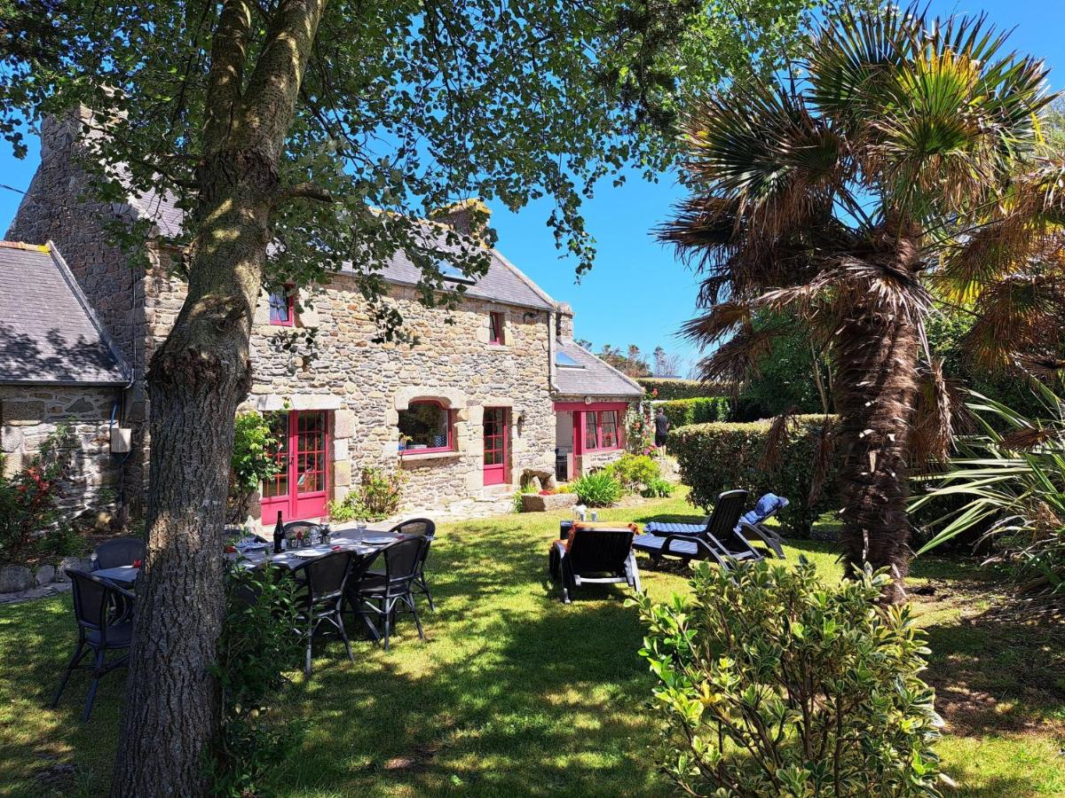 Breton Granite stone house near the sea - B&B