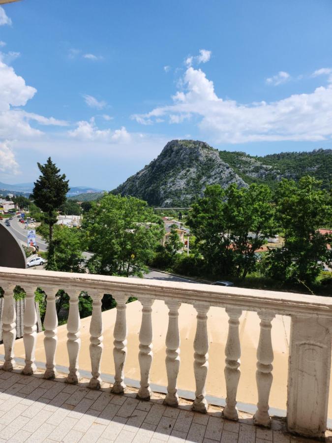 Familienzimmer mit Terrasse
