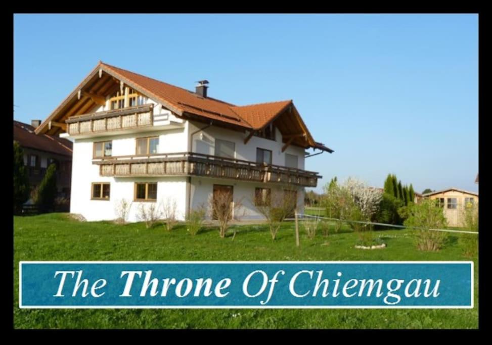 ThronVomChiemgau - B&B Übersee