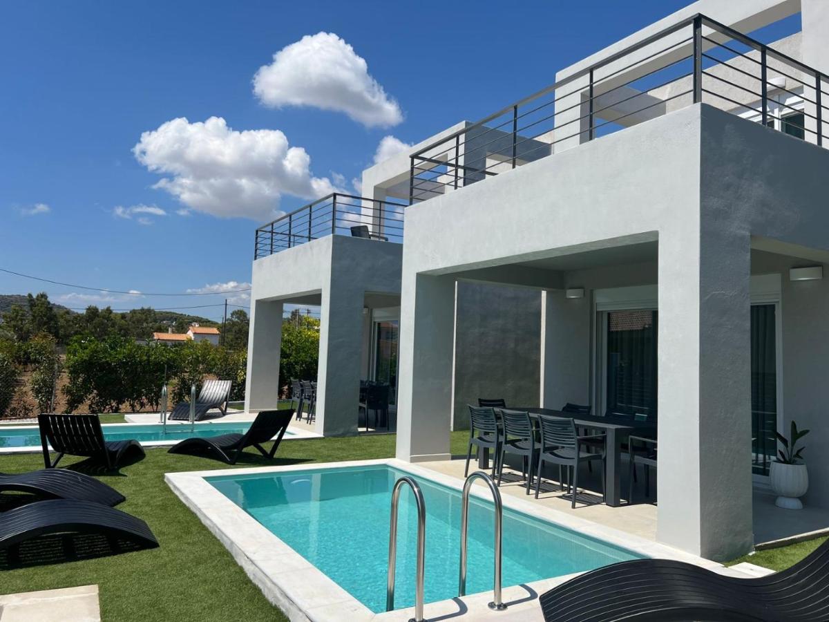 Komos Villas Airport by Airstay - B&B Artémida